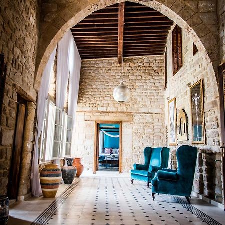 Bed and Breakfast Dar Camelia Тир Екстер'єр фото