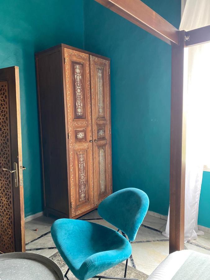 Bed and Breakfast Dar Camelia Тир Екстер'єр фото