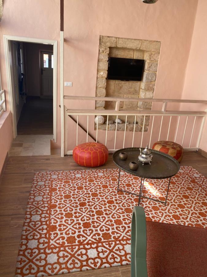 Bed and Breakfast Dar Camelia Тир Екстер'єр фото