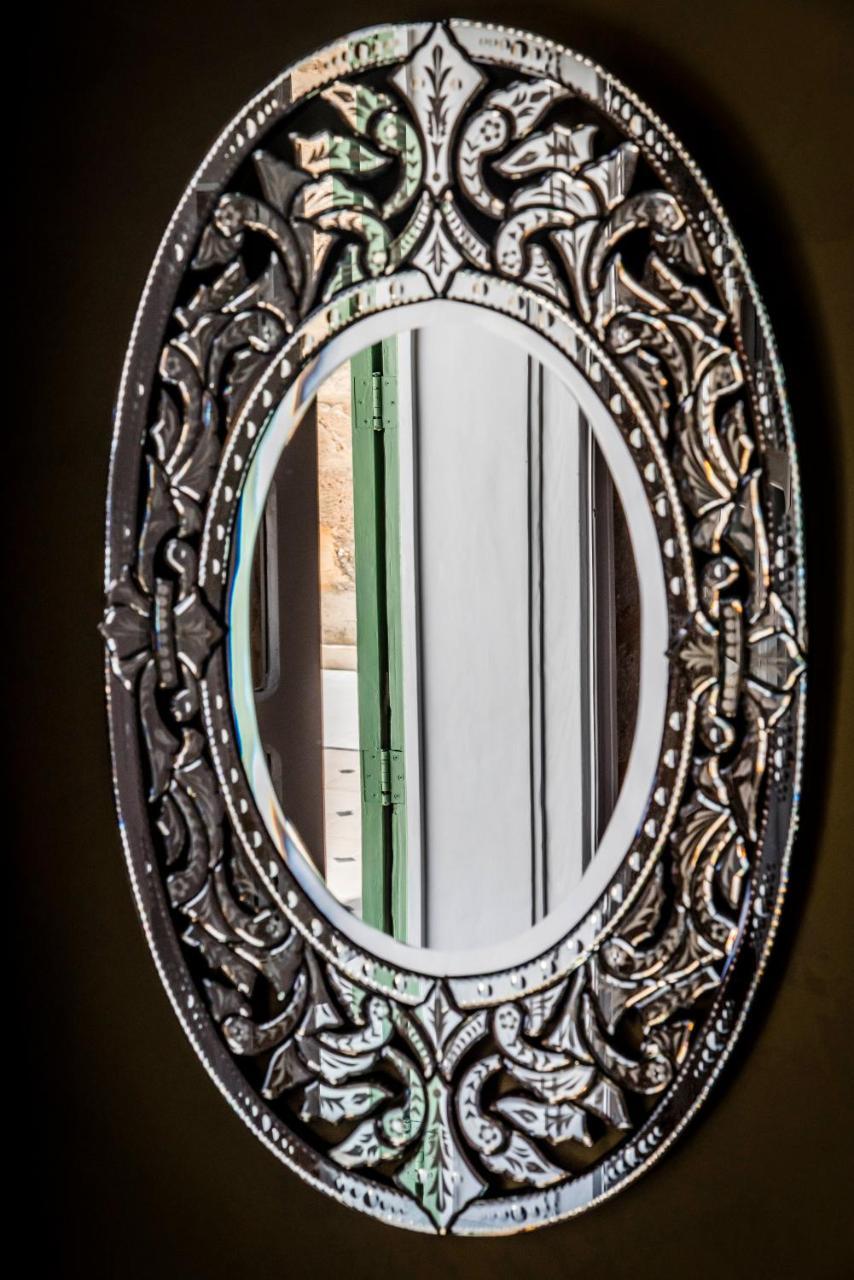Bed and Breakfast Dar Camelia Тир Екстер'єр фото