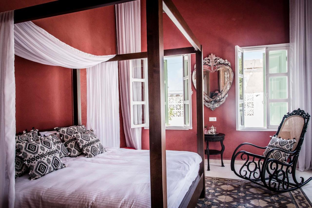 Bed and Breakfast Dar Camelia Тир Екстер'єр фото