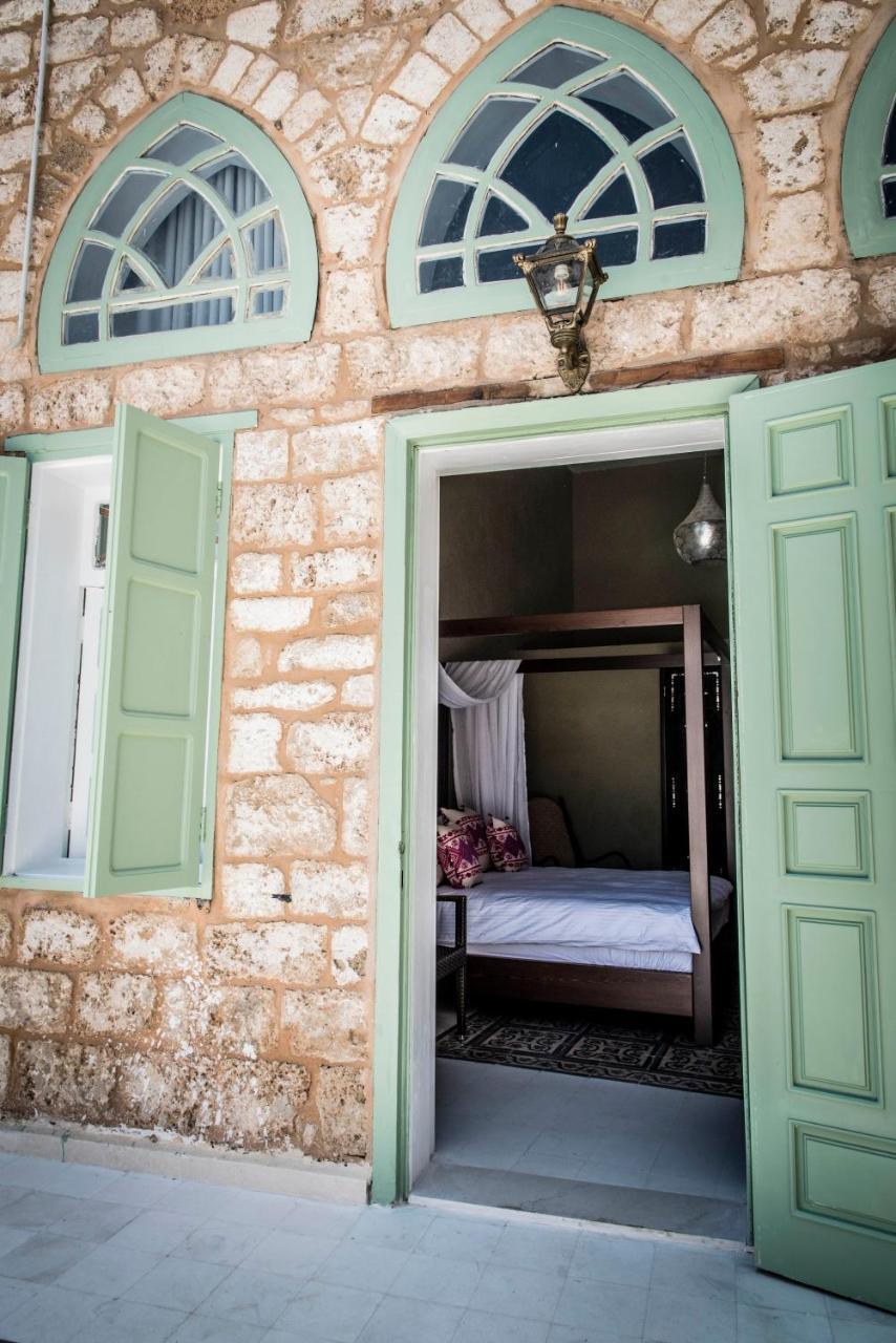 Bed and Breakfast Dar Camelia Тир Екстер'єр фото