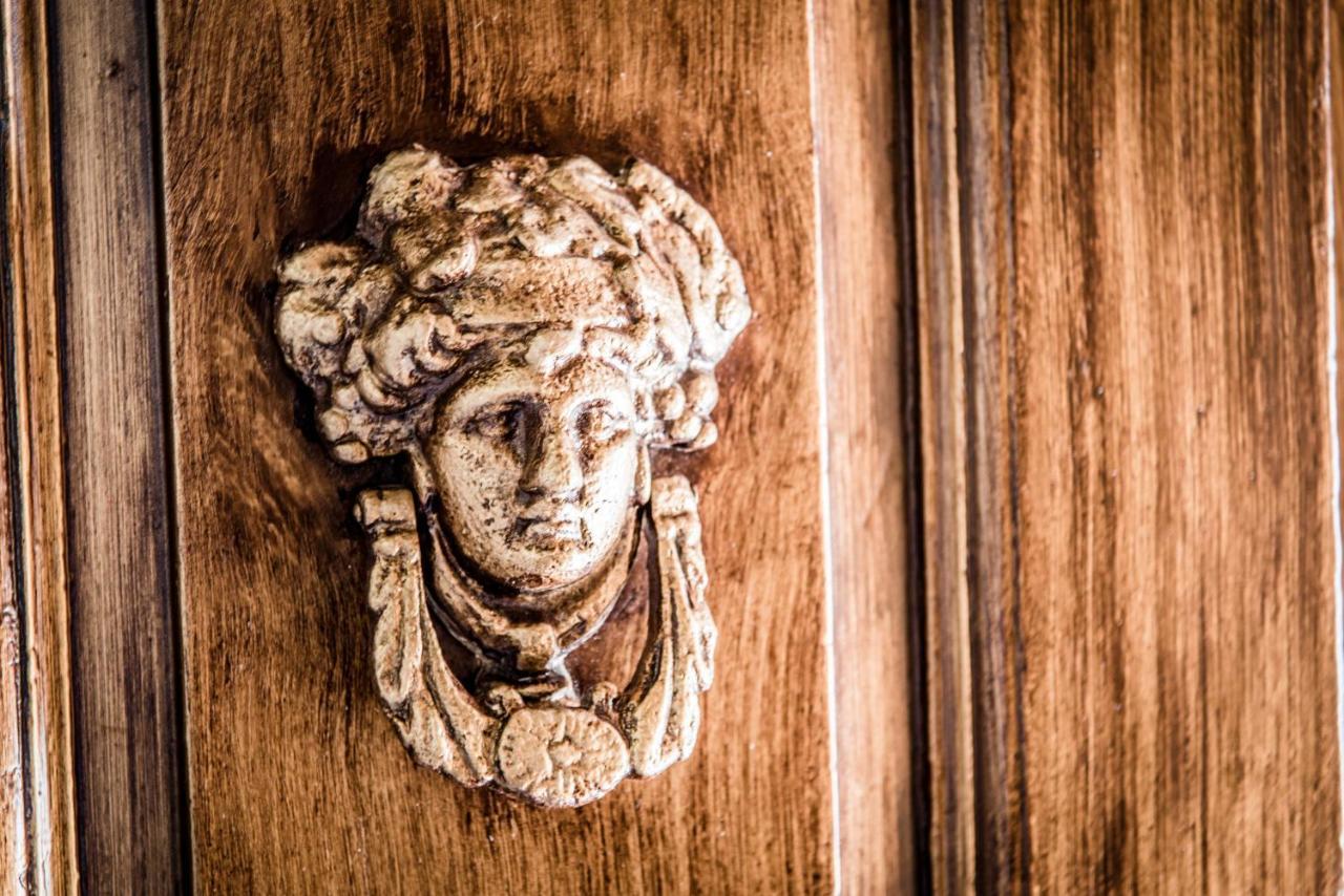 Bed and Breakfast Dar Camelia Тир Екстер'єр фото
